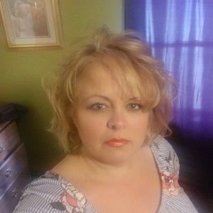 Meet your Posher, Tina